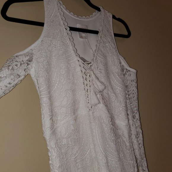 NWT Foxiedox lacy boho style maxi dress! Size: S - Picture 10 of 15